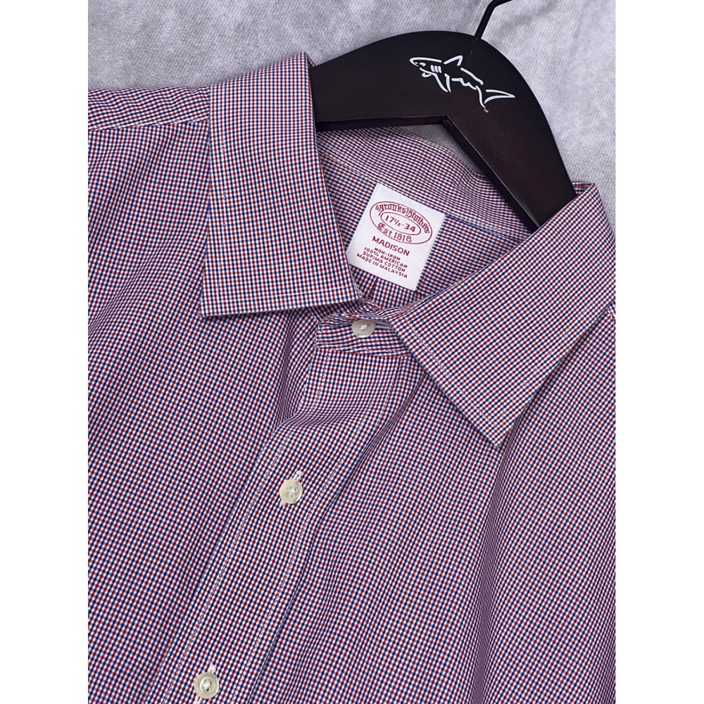 Brooks Brothers Dress Shirt Mens 17.5 34 Red Blue Madison Non-Iron Cotton